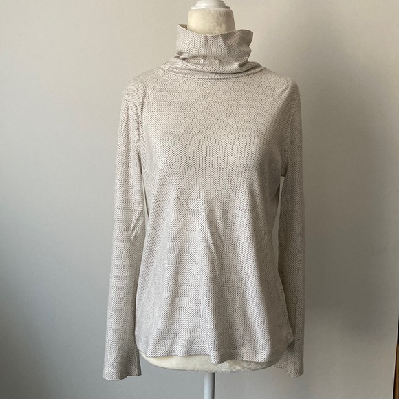 Liz Claiborne Polka Dot Turtleneck Top - Picture 1 of 8